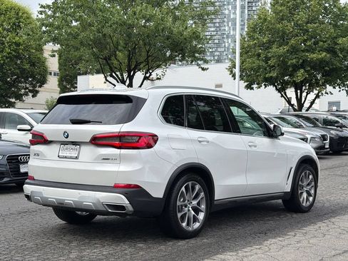 Used 2019 BMW X5 xDrive40i w/ Luxury Seating Package AWD/4WD image 4