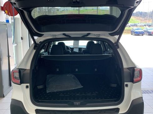 Certified 2025 Subaru Outback Onyx Edition XT w/ Popular Package #2 image 9