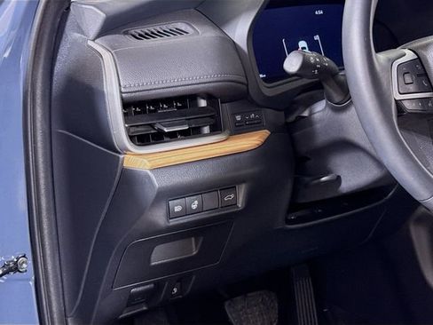 Used 2024 Toyota Grand Highlander FWD image 8
