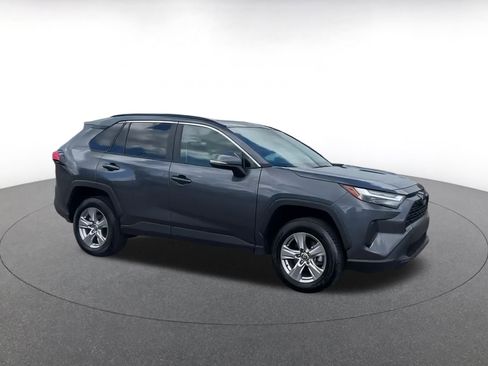 Used 2025 Toyota RAV4 XLE image 2