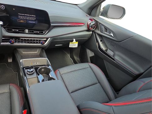 New 2026 Chevrolet Equinox RS w/ Convenience Package III image 12