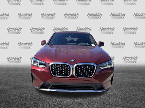 Certified 2025 BMW X4 xDrive30i AWD/4WD image 3