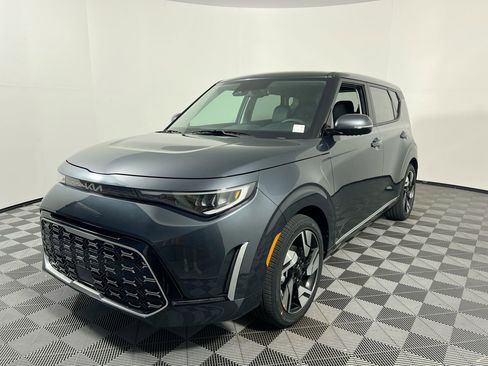 Certified 2025 Kia Soul GT-Line w/ GT-Line Technology Package FWD image 9