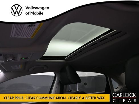 Used 2020 Volkswagen Passat 2.0T R-Line image 13