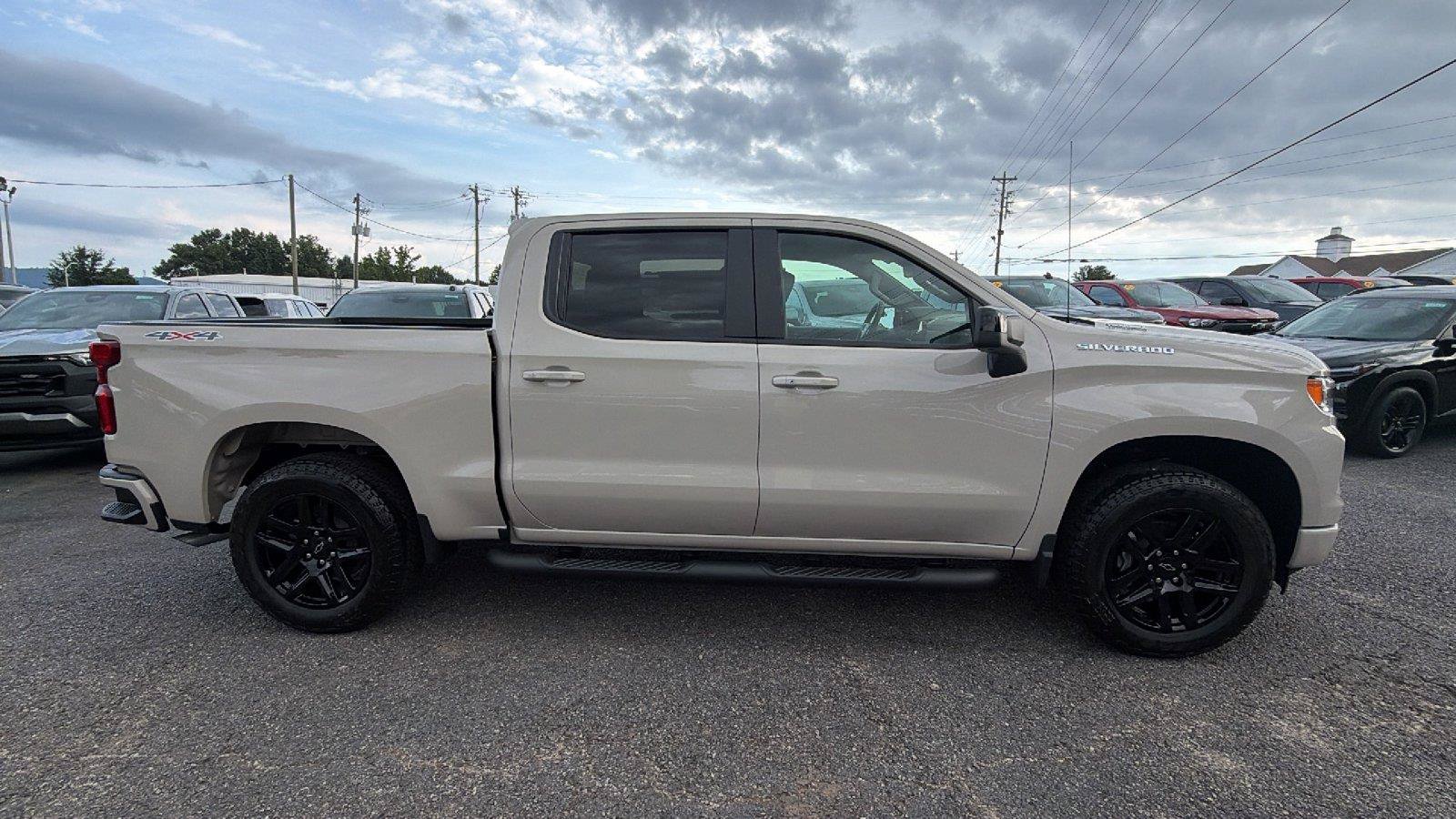 New 2026 Chevrolet Silverado 1500 RST w/ RST Select Package AWD/4WD image 7
