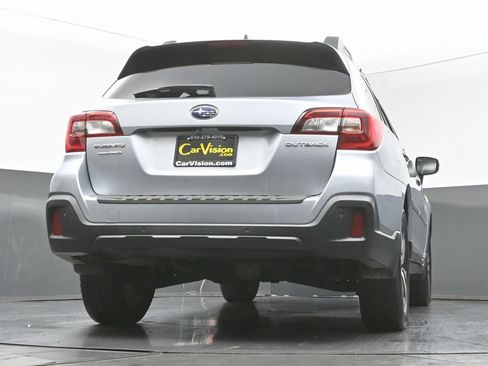 Used 2018 Subaru Outback 2.5i Limited image 50