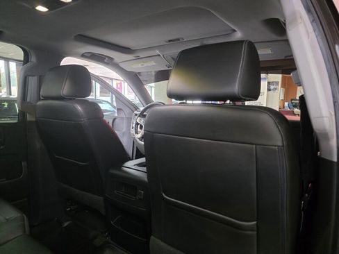 Used 2017 GMC Sierra 1500 Denali AWD/4WD image 25