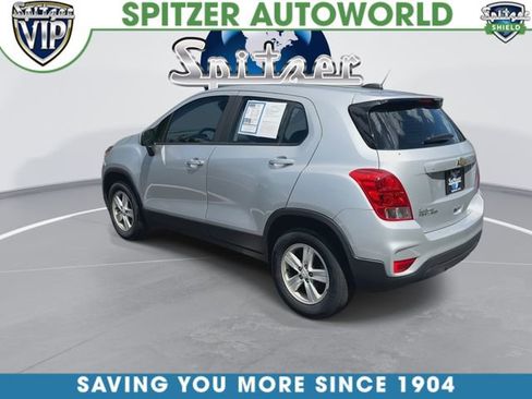 Used 2020 Chevrolet Trax LS AWD/4WD image 8