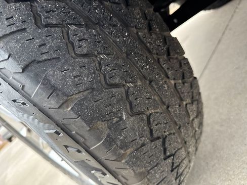 Used 2020 Jeep Wrangler Unlimited Sahara image 28