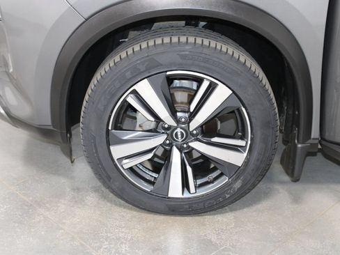 Used 2023 Nissan Rogue SL FWD image 52