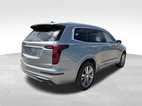 Used 2024 Cadillac XT6 Premium Luxury AWD/4WD image 9