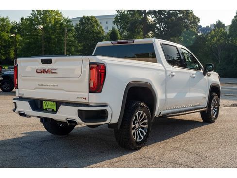 Used 2023 GMC Sierra 1500 AT4 AWD/4WD image 8