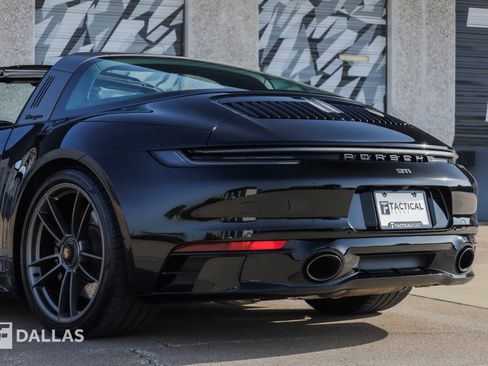 Used 2023 Porsche 911 50th Anniversary Edition AWD/4WD image 12