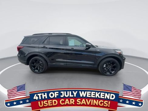 Used 2024 Ford Explorer ST-Line w/ Class IV Trailer Tow Package AWD/4WD image 9