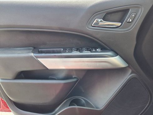 Used 2016 Chevrolet Colorado LT w/ LT Convenience Package RWD image 19