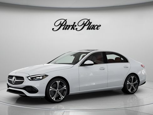 Used 2026 Mercedes-Benz C 300 Sedan image 2