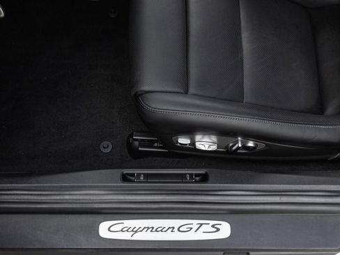 Certified 2024 Porsche 718 Cayman GTS image 21
