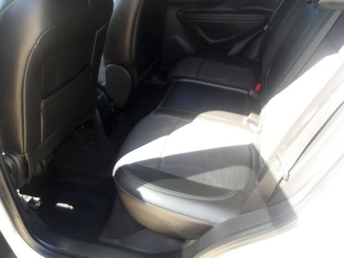Used 2015 Buick Encore FWD image 17