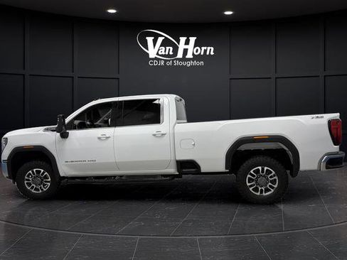 Used 2024 GMC Sierra 3500 SLE image 10