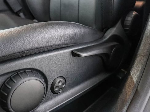 Certified 2022 Mercedes-Benz GLA 250 4MATIC image 21