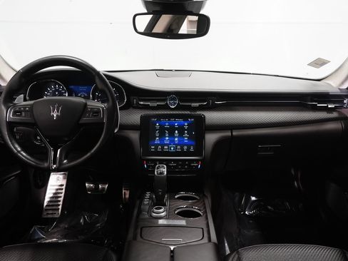 Used 2020 Maserati Quattroporte S GranLusso Q4 image 16