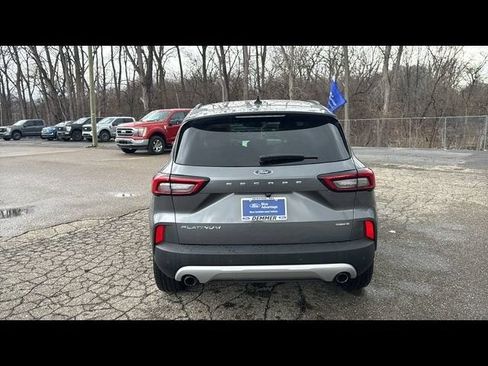 Certified 2023 Ford Escape Platinum AWD/4WD image 28