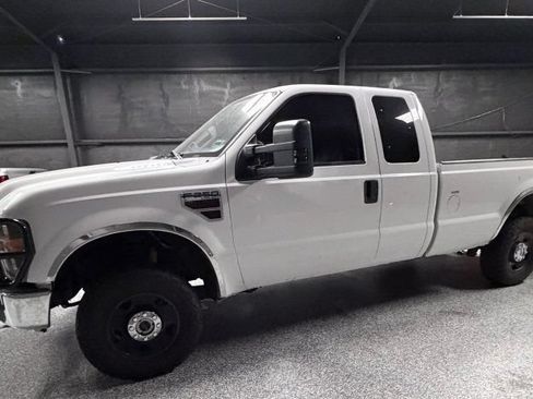 Used 2008 Ford F250 XLT AWD/4WD image 6