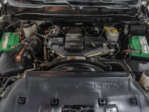 Used 2016 RAM 3500 Laramie image 56