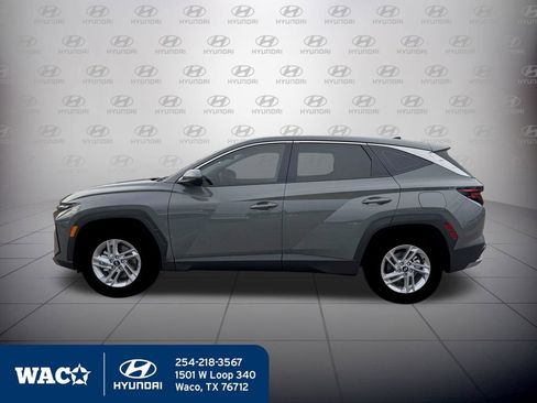 New 2026 Hyundai Tucson SE image 3