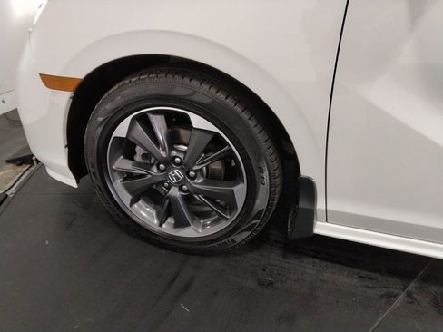Used 2022 Honda Odyssey Elite image 45