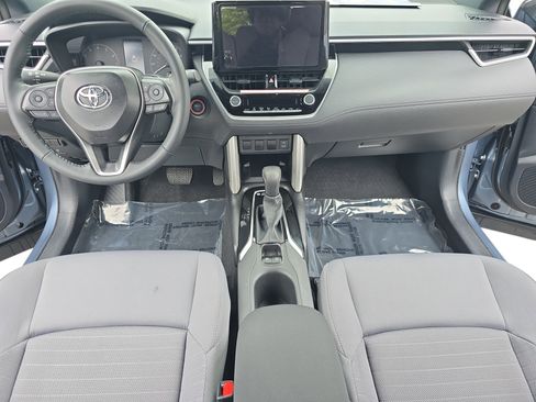 Used 2025 Toyota Corolla Cross AWD Hybrid image 9