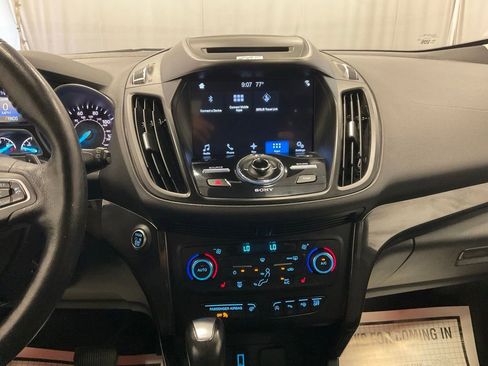 Used 2017 Ford Escape Titanium w/ Canadian Touring Package AWD/4WD image 22