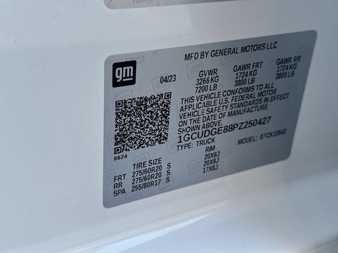 Used 2023 Chevrolet Silverado 1500 LTZ AWD/4WD image 35