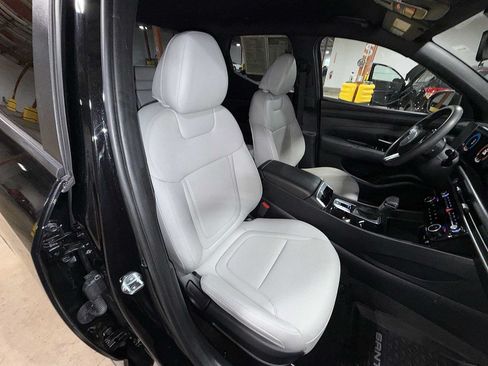Used 2025 Hyundai Santa Cruz SEL AWD/4WD image 15