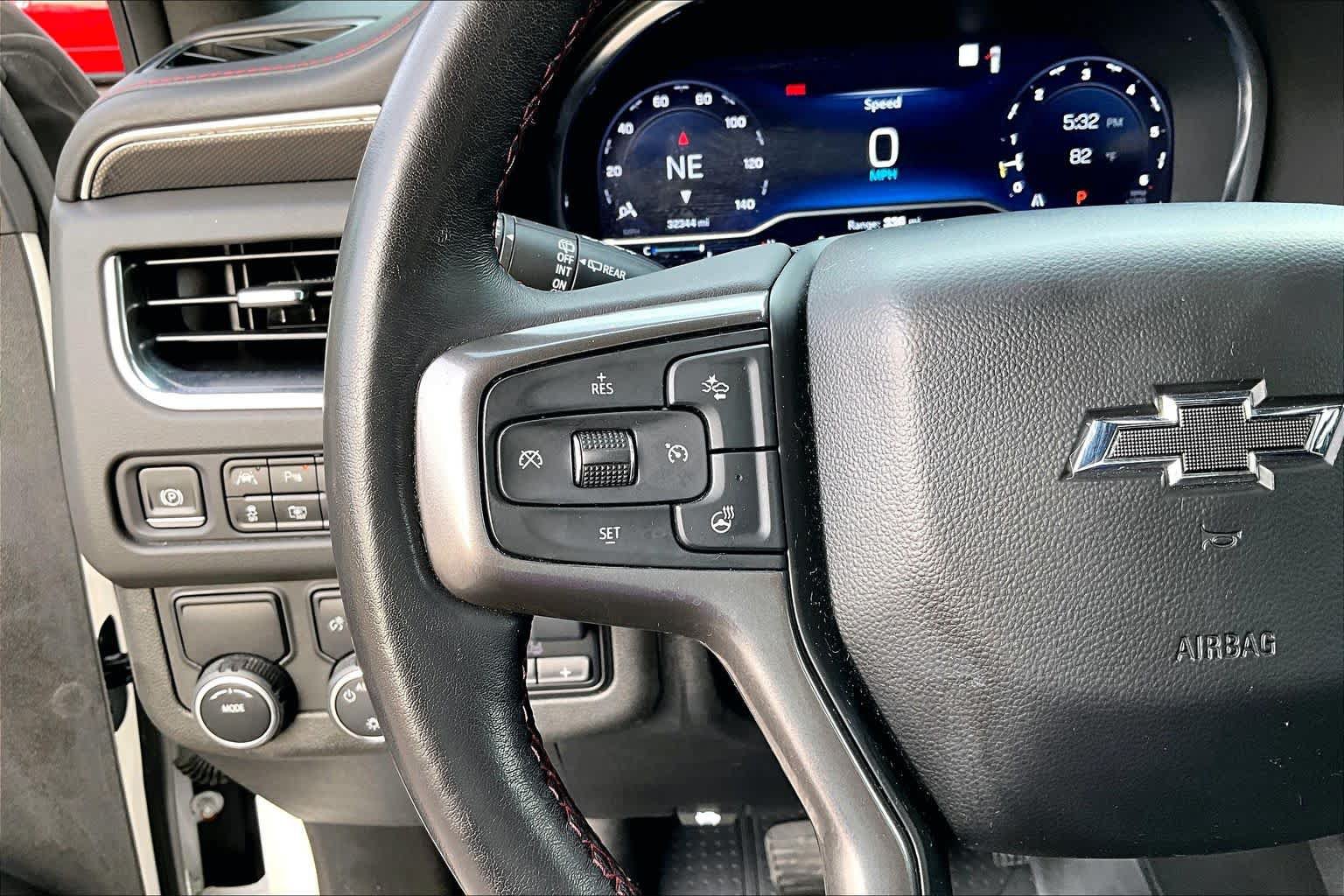 Used 2022 Chevrolet Tahoe RST w/ Luxury Package RWD image 22