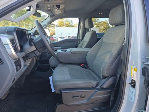 Used 2025 Ford F250 XLT w/ FX4 Off-Road Package image 28