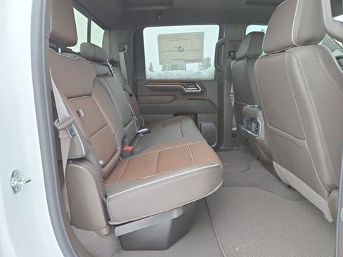 New 2025 GMC Sierra 3500 Denali w/ Technology Package image 37