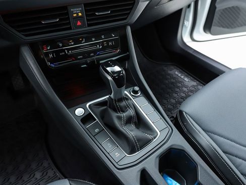 New 2026 Volkswagen Jetta SEL image 24