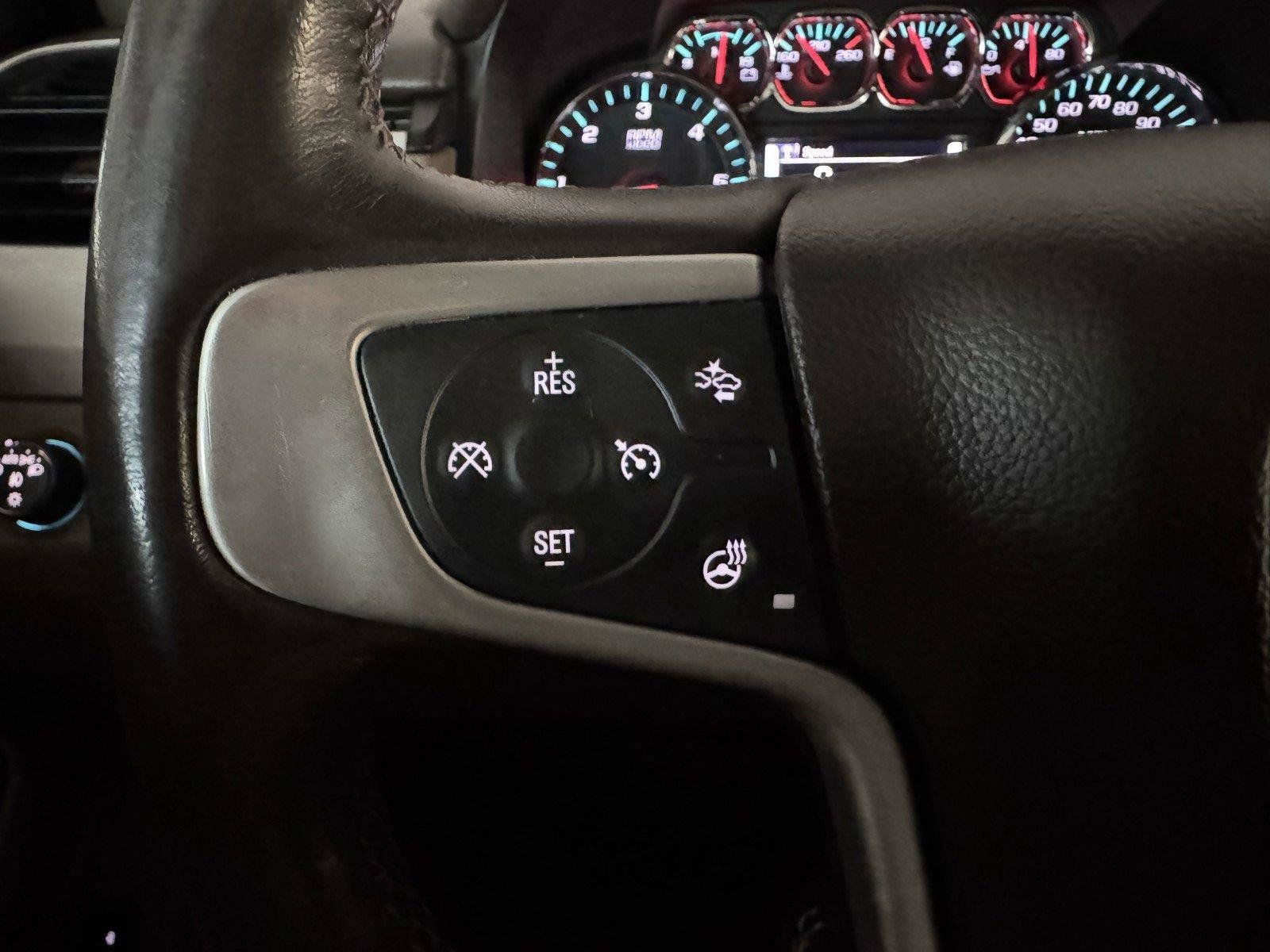 Used 2020 GMC Yukon SLT w/ Open Road Package AWD/4WD image 23