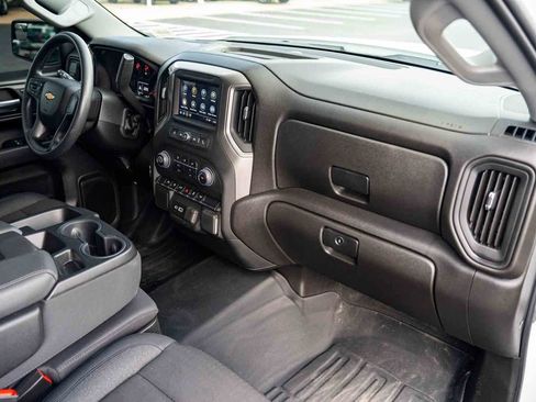 Used 2026 Chevrolet Silverado 1500 Custom RWD image 27