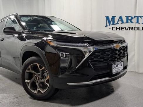 New 2026 Chevrolet Trax LT w/ LT Convenience Package FWD image 1