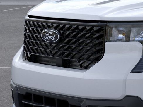 New 2025 Ford Maverick XLT w/ Black Appearance Package AWD/4WD image 22