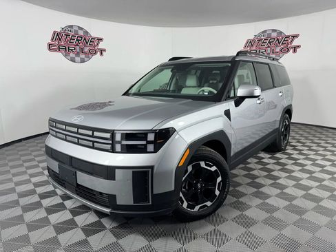 Used 2026 Hyundai Santa Fe SEL image 1