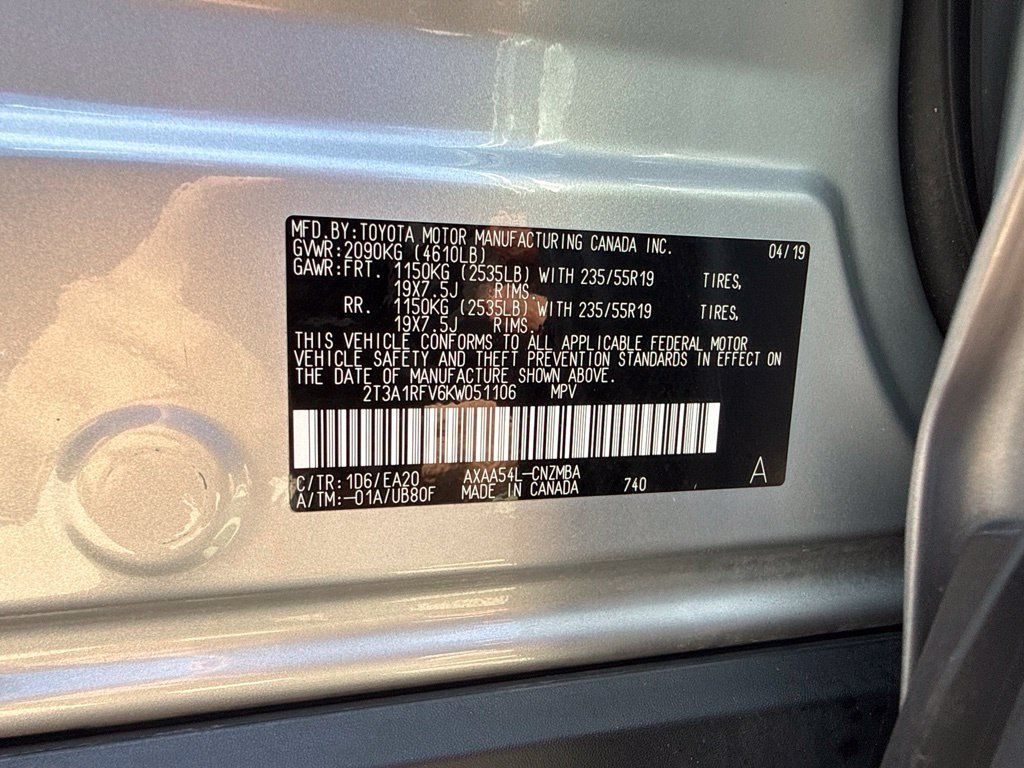 Used 2019 Toyota RAV4 XLE Premium AWD/4WD image 26