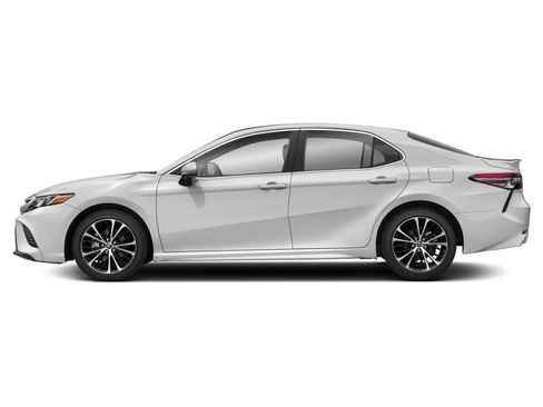 Used 2019 Toyota Camry SE FWD image 3