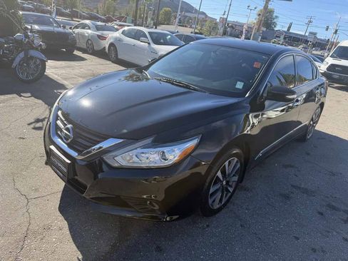 Used 2016 Nissan Altima 2.5 SL image 3