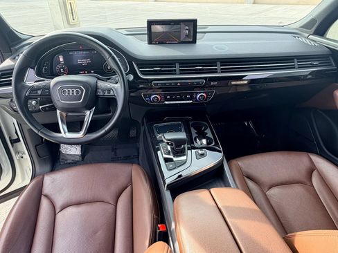 Used 2018 Audi Q7 3.0T Prestige w/ Prestige Package AWD/4WD image 9