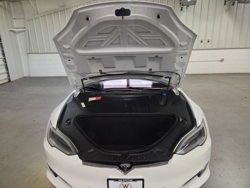 Used 2016 Tesla Model S 90D AWD/4WD image 36