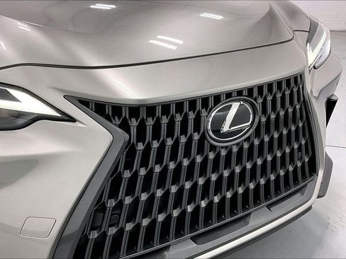 Used 2024 Lexus NX 250 FWD w/ Cold Area Package image 35