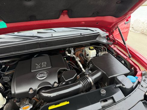 Used 2011 Nissan Titan SV image 36